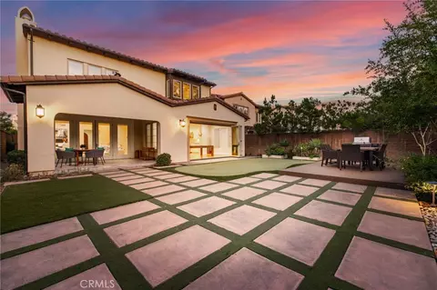 Exterior - 10 Shadybend, Irvine, CA 92602 photo 8 of 13