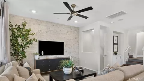 Entry Way - 933 Treble, Irvine, CA 92618 photo 2 of 2
