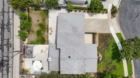 View/Area - 421 Larry Ln, Placentia, CA 92870 photo 6 of 10
