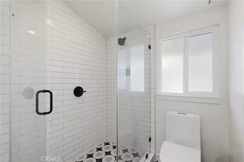 Bath - 421 Larry Ln, Placentia, CA 92870 photo 7 of 7