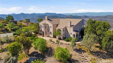 10827 Pacific View Rd, Malibu, CA 90265