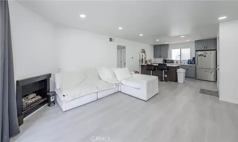 2803 S Fairview #C, Santa Ana, CA 92704