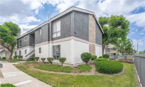 2803 S Fairview #C, Santa Ana, CA 92704