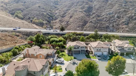 View/Area - 11678 Sueno Ct, Fontana, CA 92337 photo 4 of 11