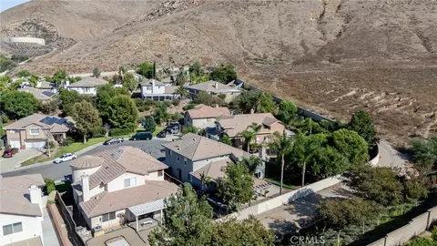 View/Area - 11678 Sueno Ct, Fontana, CA 92337 photo 9 of 11