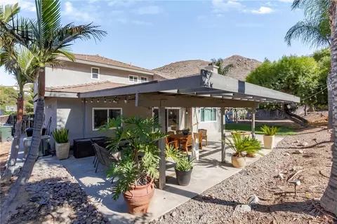 Exterior - 11678 Sueno Ct, Fontana, CA 92337 photo 6 of 12