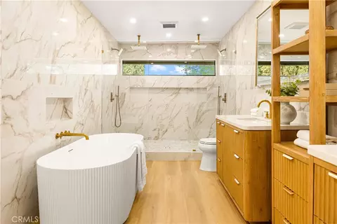 Bath - 4334 E Ruth Pl, Orange, CA 92869 photo 5 of 7