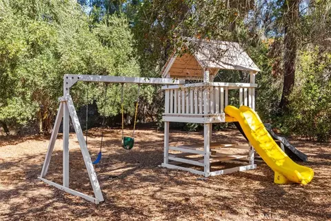 Exterior - 39150 Daily Rd, Fallbrook, CA 92028 photo 8 of 9
