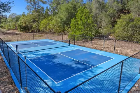 Exterior - 39150 Daily Rd, Fallbrook, CA 92028 photo 6 of 9