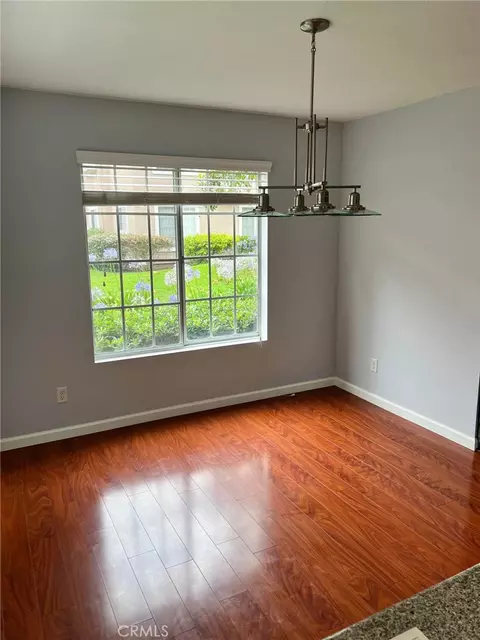 Dining - 74 Woodleaf, Irvine, CA 92614 photo 1 of 1