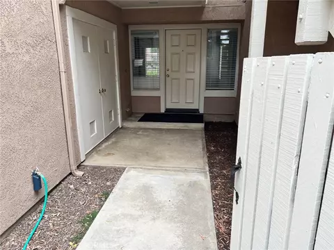 Exterior - 74 Woodleaf, Irvine, CA 92614 photo 3 of 5