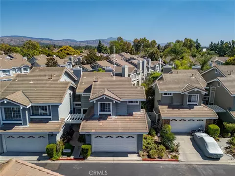 View/Area - 13576 Eucalyptus St, Tustin, CA 92782 photo 1 of 7
