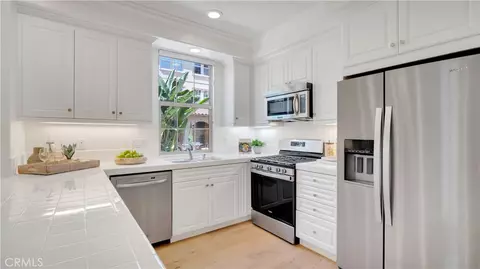 Kitchen - 57 Silverado, Irvine, CA 92618 photo 4 of 4