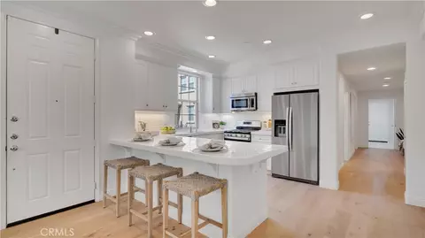 Kitchen - 57 Silverado, Irvine, CA 92618 photo 3 of 4