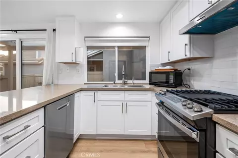 Kitchen - 19 Silkberry, Irvine, CA 92614 photo 2 of 2
