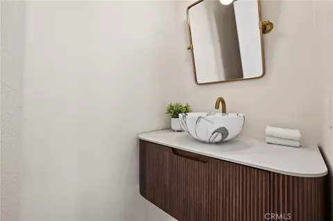 Bath - 58 Potters Bnd, Ladera Ranch, CA 92694 photo 6 of 6