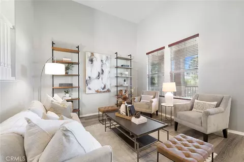 Living - 34 Clifford Ln, Ladera Ranch, CA 92694 photo 2 of 4