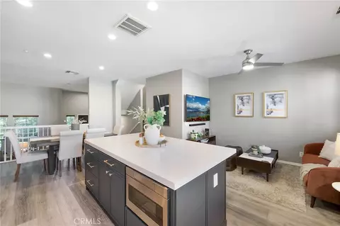 Kitchen - 34 Clifford Ln, Ladera Ranch, CA 92694 photo 5 of 7