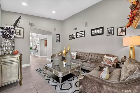 Living - 13673 Berkeley Ct, Fontana, CA 92336 photo 2 of 2
