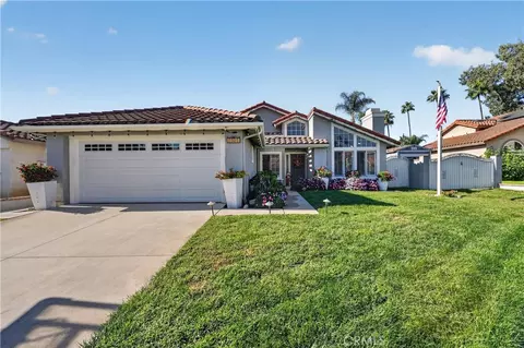 Exterior - 13673 Berkeley Ct, Fontana, CA 92336 photo 5 of 17