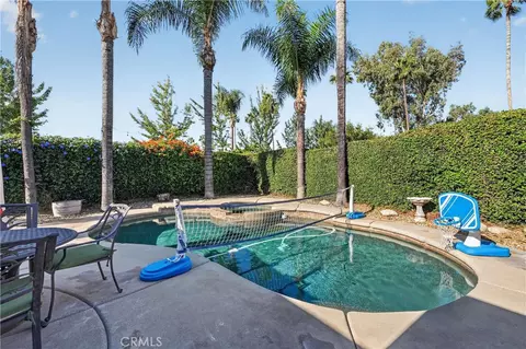 Exterior - 13673 Berkeley Ct, Fontana, CA 92336 photo 3 of 17
