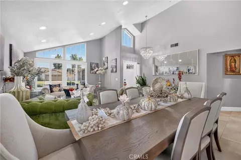 Dining - 13673 Berkeley Ct, Fontana, CA 92336 photo 3 of 7