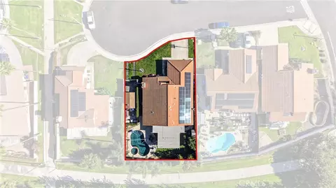 View/Area - 13673 Berkeley Ct, Fontana, CA 92336 photo 1 of 5