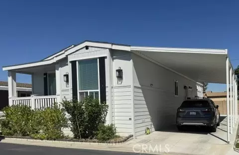 7271 Katella Ave #10, Stanton, CA 90680