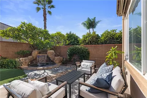 Exterior - 48 Parkcrest, Irvine, CA 92620 photo 7 of 9