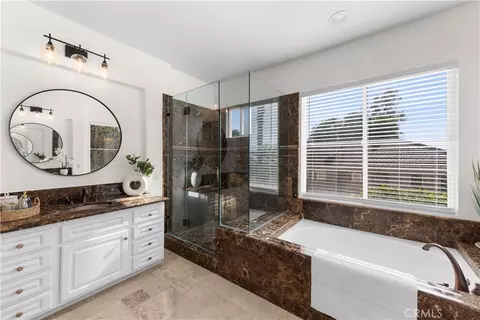 Bath - 48 Parkcrest, Irvine, CA 92620 photo 3 of 6