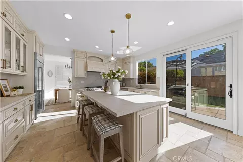Kitchen - 48 Parkcrest, Irvine, CA 92620 photo 5 of 5
