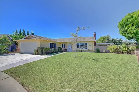 11883 Mayflower Ct, Fountain Valley, CA 92708