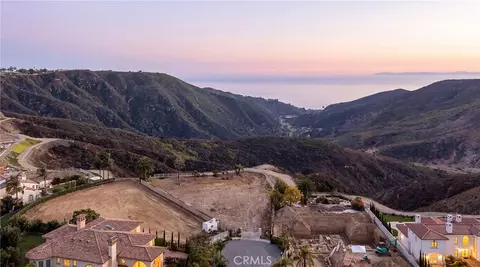 5 Vista Ct, Laguna Niguel, CA 92677