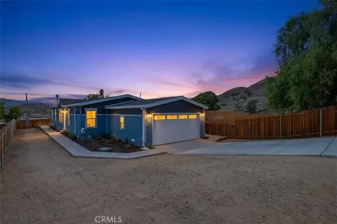511 Lookout St, Lake Elsinore, CA 92530