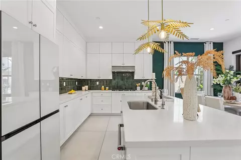 Kitchen - 106 Yellow Iris, Irvine, CA 92618 photo 4 of 4