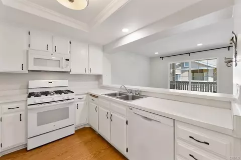 Kitchen - 115 Greenfield, Irvine, CA 92614 photo 3 of 6