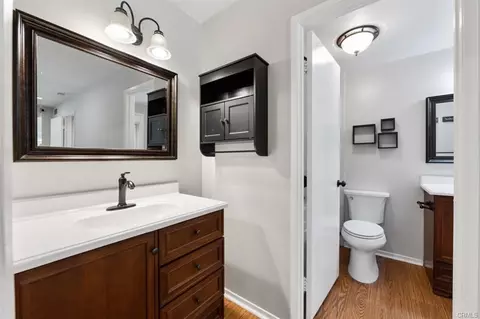 Bath - 115 Greenfield, Irvine, CA 92614 photo 4 of 4