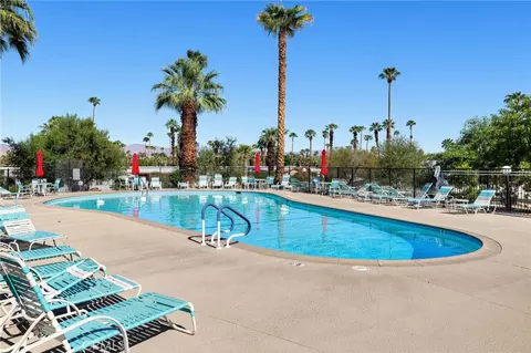 7 Club Circle Dr, Palm Springs, CA 92264