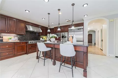 Kitchen - 32 Grassland, Irvine, CA 92620 photo 3 of 7
