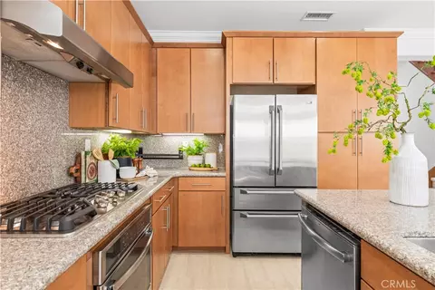 Kitchen - 191 Firefly, Irvine, CA 92618 photo 5 of 5