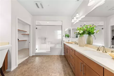 Bath - 191 Firefly, Irvine, CA 92618 photo 3 of 5