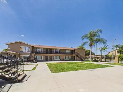 Exterior - 2312 Commonwealth, Fullerton, CA 92831 photo 4 of 8