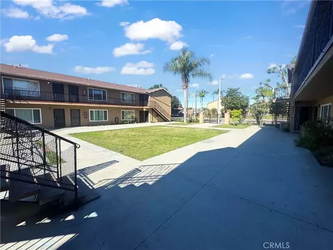 Exterior - 2312 Commonwealth, Fullerton, CA 92831 photo 5 of 8