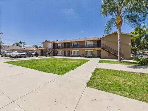 Exterior - 2312 Commonwealth, Fullerton, CA 92831 photo 2 of 8