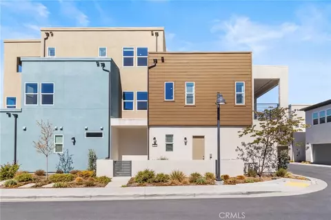 Exterior - 324 Merit, Irvine, CA 92618 photo 7 of 7