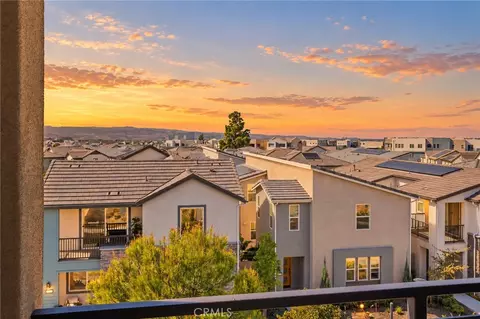 Exterior - 324 Merit, Irvine, CA 92618 photo 3 of 7