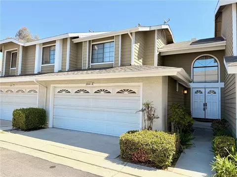 26141 Las Flores #B, Mission Viejo, CA 92691