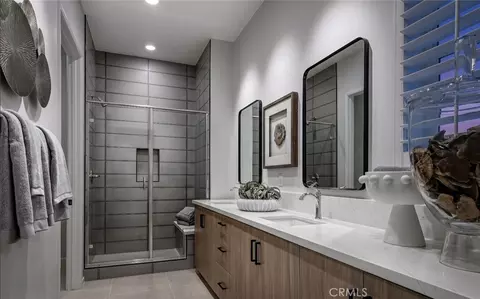 Bath - 28955 Fusion Pl, Temecula, CA 92590 photo 1 of 1