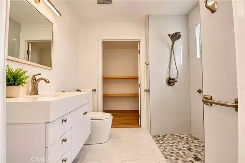 Bath - 17841 Collins, Villa Park, CA 92861 photo 1 of 7