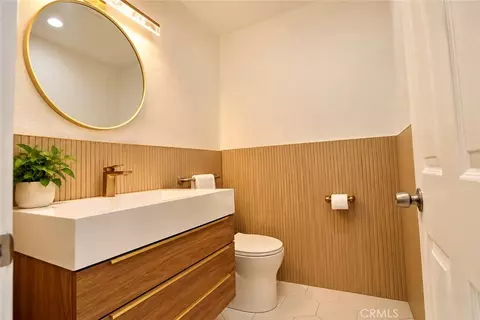 Bath - 17841 Collins, Villa Park, CA 92861 photo 7 of 7